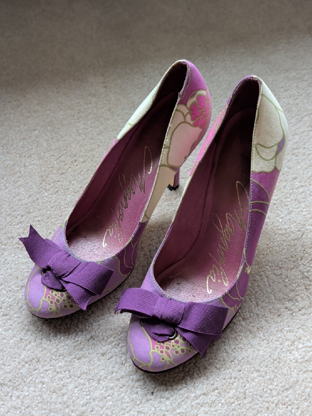 Magnolia size 5 Feminine Floral Purple Bow Pumps